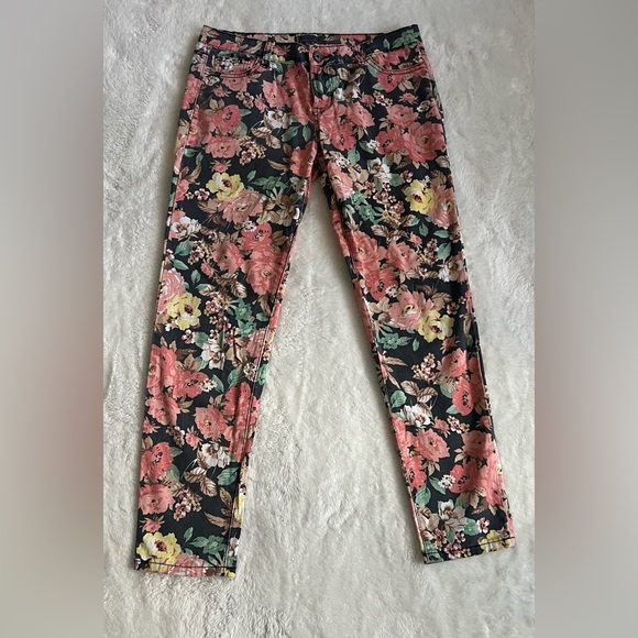 ⚡️Jeans By Buffalo EUC Skinny Jeans Floral Print Low Rise Jeans Denim Pants - Picture 2 of 5